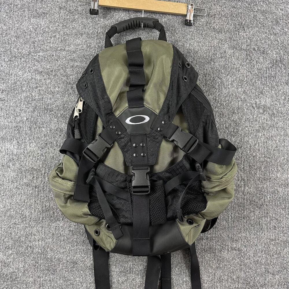 Vintage Oakley Icon Backpack Tactical Green Nylon Travel Outdoor Y2K 90s Gorp